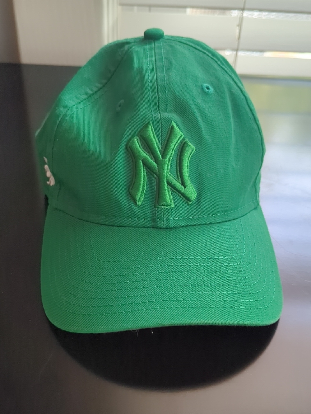 NY Yankees Green Embroidered Baseball Cap